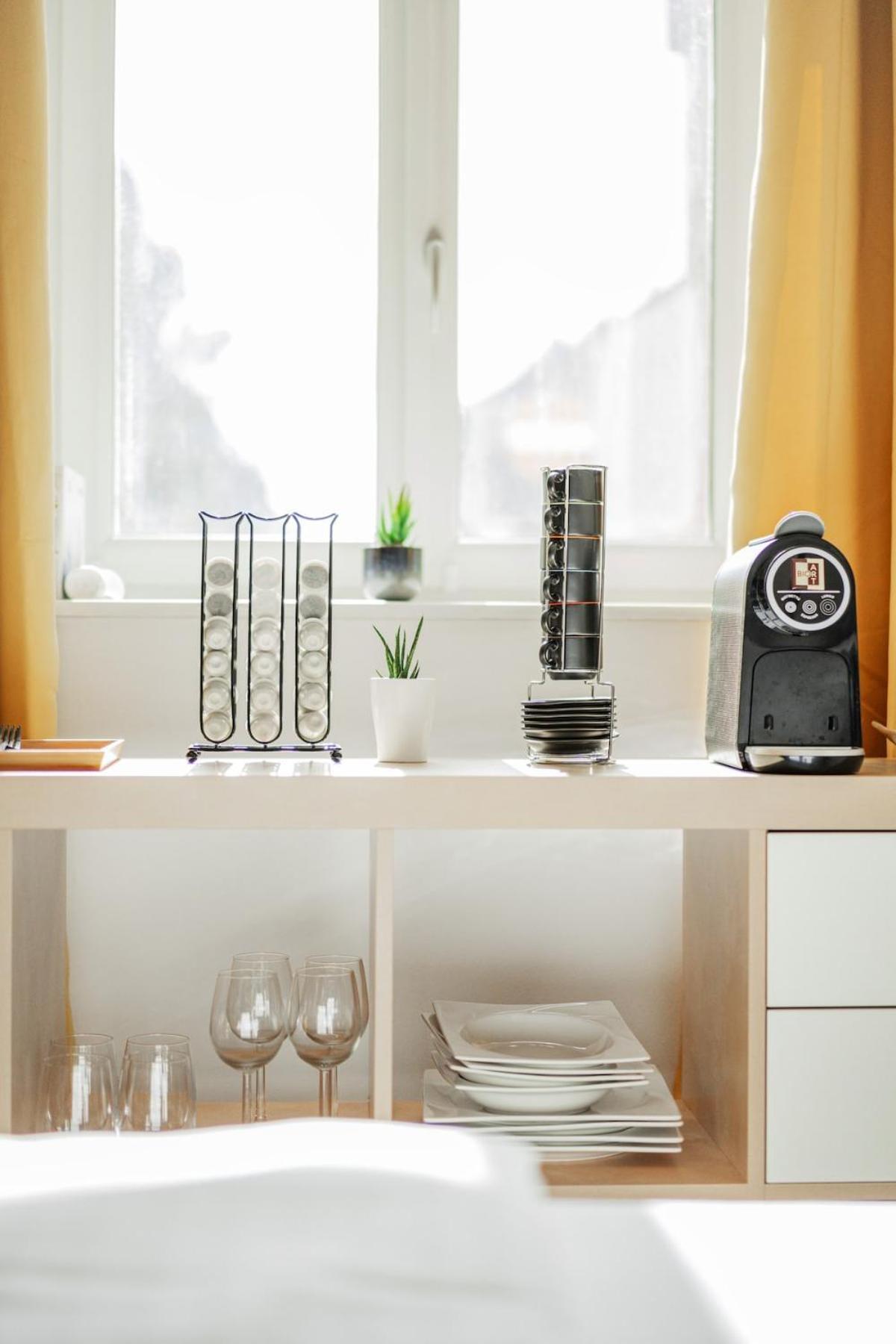 Classy Premium With Free Parking Apartment